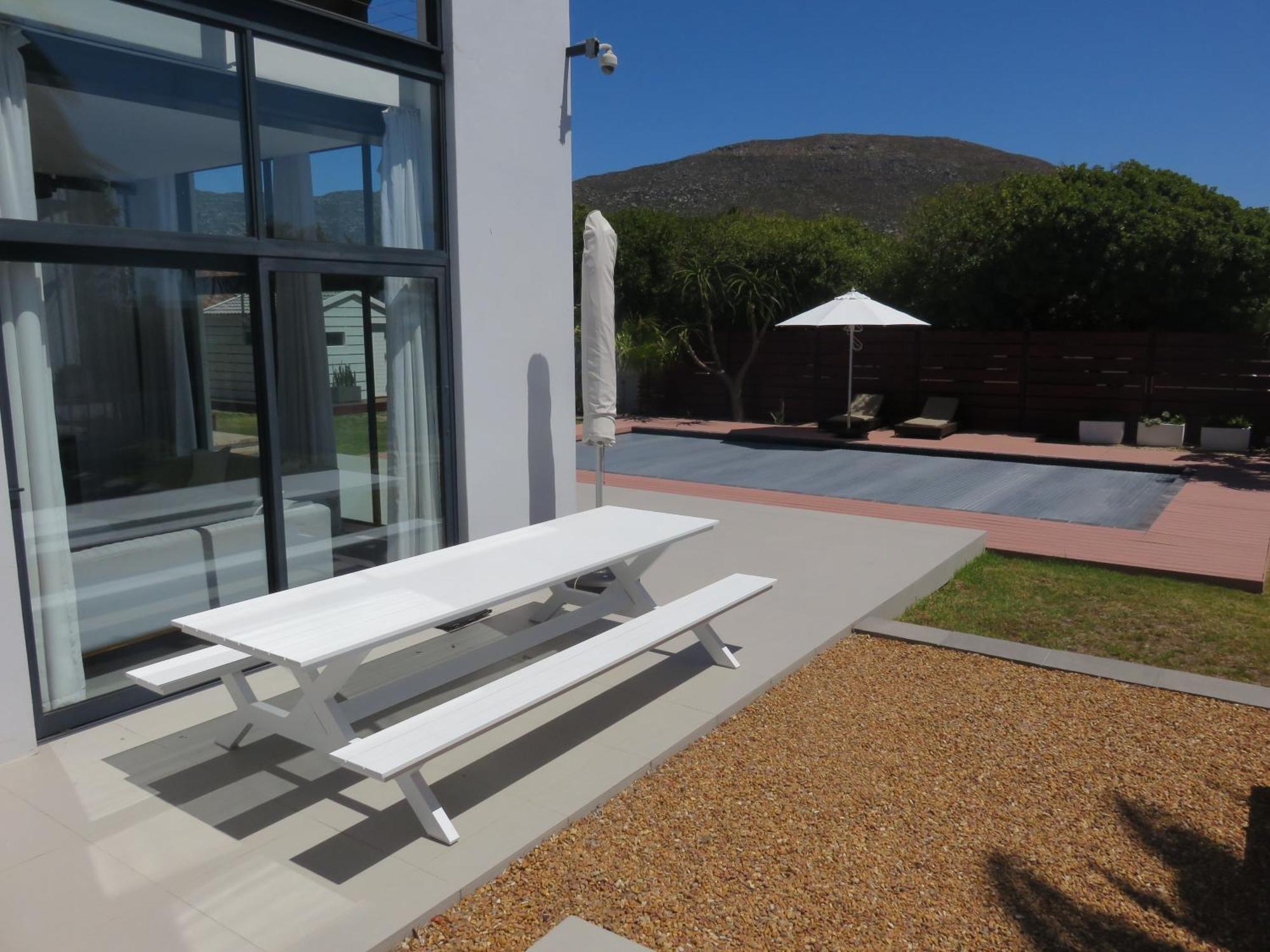 Cape White Villa Crawley Rum bild